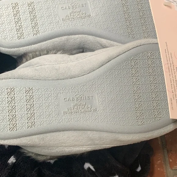 Grey Cabernet slippers - Picture 5 of 6